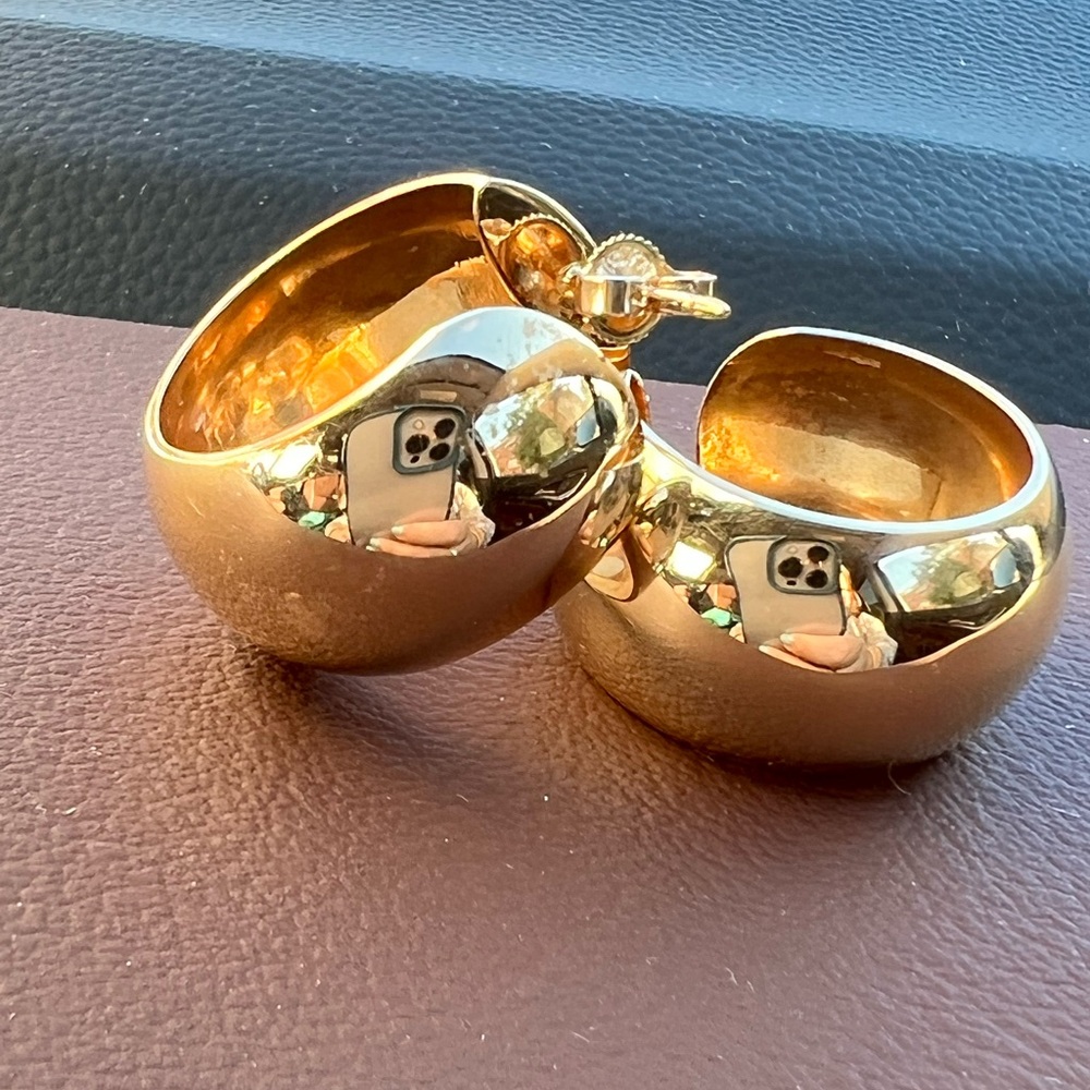 VINTAGE 14K YELLOW GOLD LARGE HALF HOOPS HOOP STATEMENT EARRINGS VERY VERSATILE